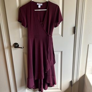 BNWOT Motherhood Maternity size XS tie-belt nursing dress in beautiful maroon!